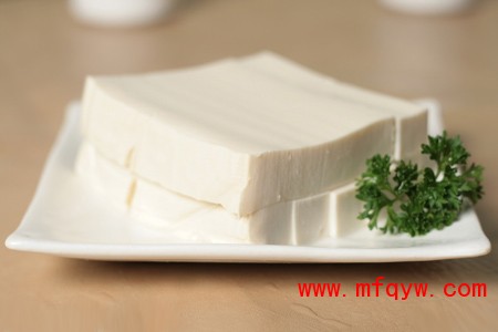 食疗养生：豆腐的6种营养搭配