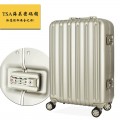 东晟丽品牌的商务行李箱内部极大程度扩展储存容量