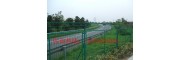 供应萍乡高速公路框架护栏网 金属护栏铁路防护栅栏 铁丝围栏网