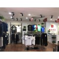 县城开店选择壹仓优品品牌服饰折扣店 正品折扣加盟店