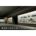 隆城展示制作各种风格博物馆展柜 珠宝展柜