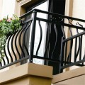 迈伦生产安装锌钢阳台栏杆小区别墅飘窗防护栏铁艺护栏