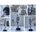 无锡展厅摆饰 不锈钢镜面人物雕塑 工艺定制